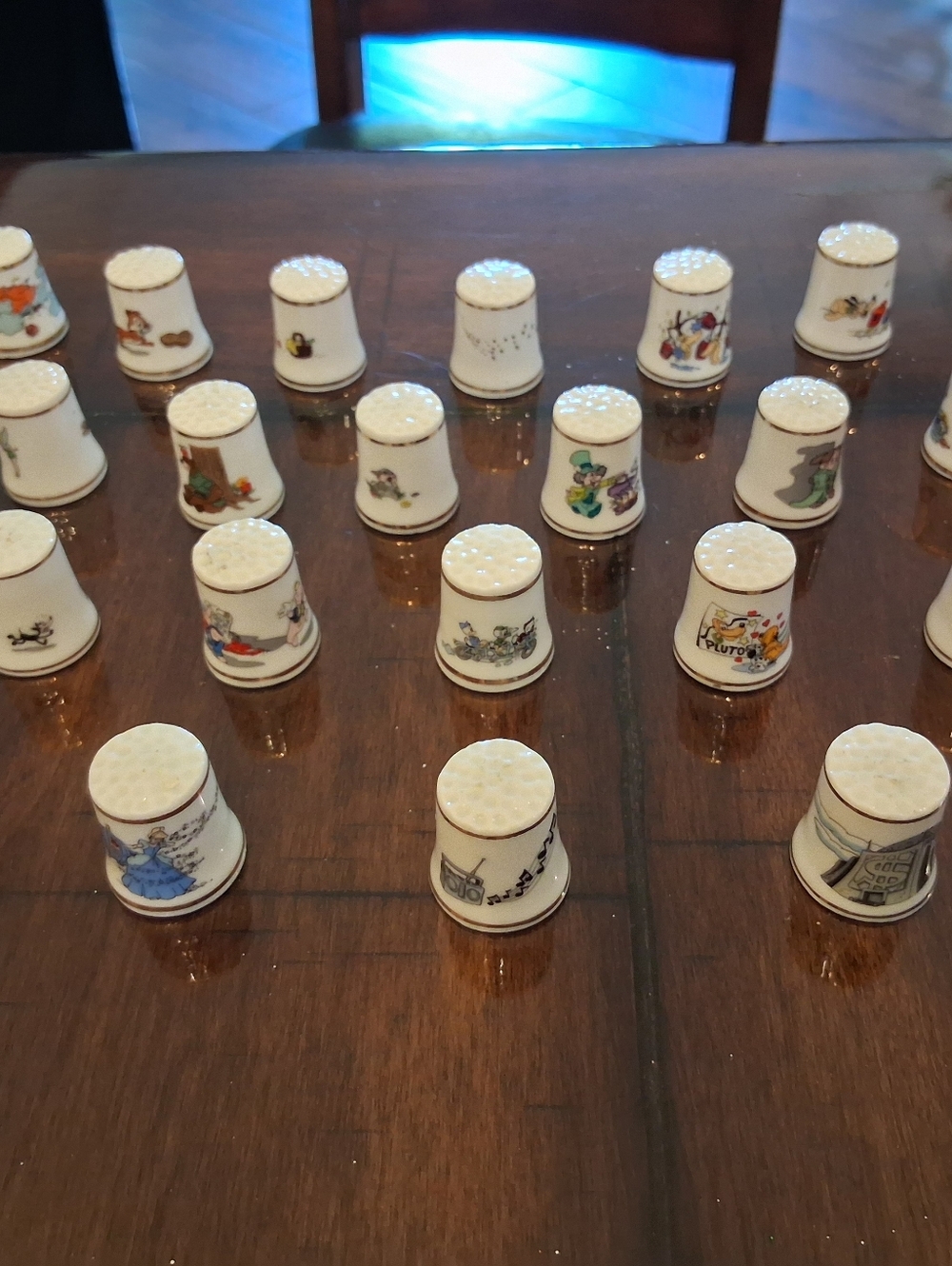 Vintage Disney Classics Thimble Bundle - Picture 14 of 17